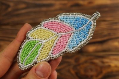 Jewelry-Making-Learn-How-To-Create-Brooch-Bead-Embroidery-free-download